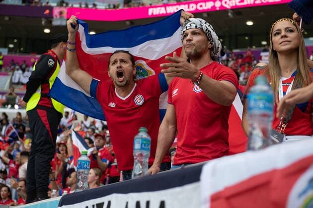 RECORD DATE NOT STATED FIFA World Cup, WM, Weltmeisterschaft, Fussball Qatar 2022 Japan vs Costa Rica Fans o Aficion during the game Japan vs Costa Rica, Corresponding to Group E of the FIFA World Cup Qatar 2022, at Ahmad bin Ali Stadium, Al-Rayyan, November 27, 2022. <br><br> Fans o Aficion durante el partido Japon vs Costa Rica, correspondiente al Grupo E de la Copa Mundial de la FIFA Qatar 2022, en el Estadio Ahmad bin Ali, Al Rayyan, Doha, el 27 de noviembre de 2022. AL RAYYAN DOHA QATAR  Copyright: xDavidxLeahx 20221127_12701
