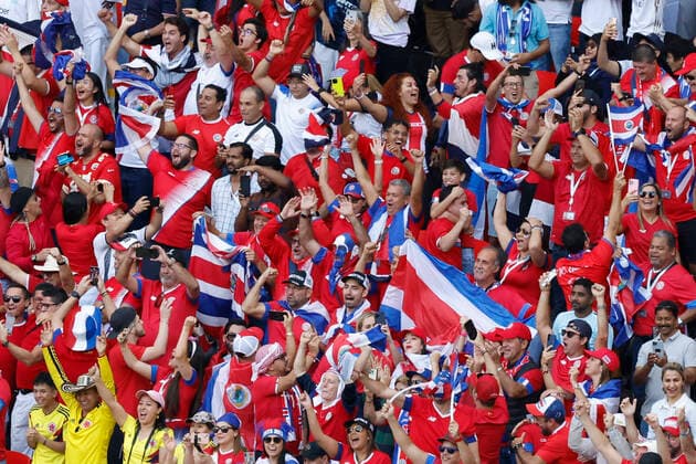 Fans of Costa Rica celebrate after the FIFA World Cup, WM, Weltmeisterschaft, Fussball soccer match of the group phase between Japan and Costa Rica at Áhmad Bin Ali stadium in Al-Rayyan, Qatar, 27 November 2022. World Cup: Japan vs. Costa Rica !ACHTUNG: NUR REDAKTIONELLE NUTZUNG!  Copyright: xJJxGuillénx GR7143 20221127-9127d163084e1558b6d0ff33428f34d2f158173c