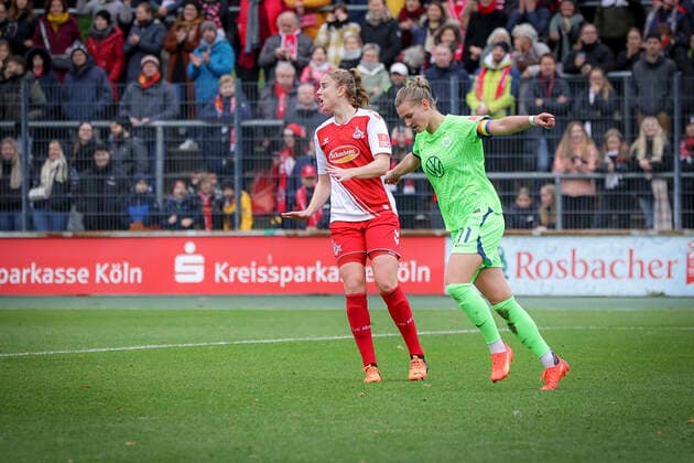 DFB Pokal Frauen 1 FC Koeln vs VfL Wolfsburg, 27 11 2022 Alexandra Popp VFL Wolfsburg 11 scores the 0 2 and turns away joyfully during the match 1 FC Koeln vs VfL Wolfsburg in the DFB Pokal Frauen on 27 11 2022 at Franz Kremer Stadion in Koeln Nordrhein Westfalen DFL REGULATIONS PROHIBIT ANY USE OF PHOTOGRAPHS AS IMAGE SEQUENCES AND OR QUASI VIDEO Copyright: xBEAUTIFULxSPORTS AxelxKohringx