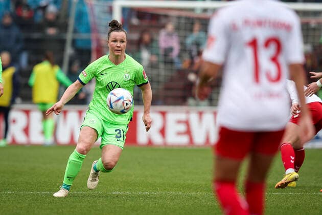 DFB Pokal Frauen 1 FC Koeln vs VfL Wolfsburg, 27 11 2022 Marina Hegering VFL Wolfsburg 31 during the match 1 FC Koeln vs VfL Wolfsburg in the DFB Pokal Frauen on 27 11 2022 at Franz Kremer Stadion in Koeln Nordrhein Westfalen DFL REGULATIONS PROHIBIT ANY USE OF PHOTOGRAPHS AS IMAGE SEQUENCES AND OR QUASI VIDEO Copyright: xBEAUTIFULxSPORTS AxelxKohringx