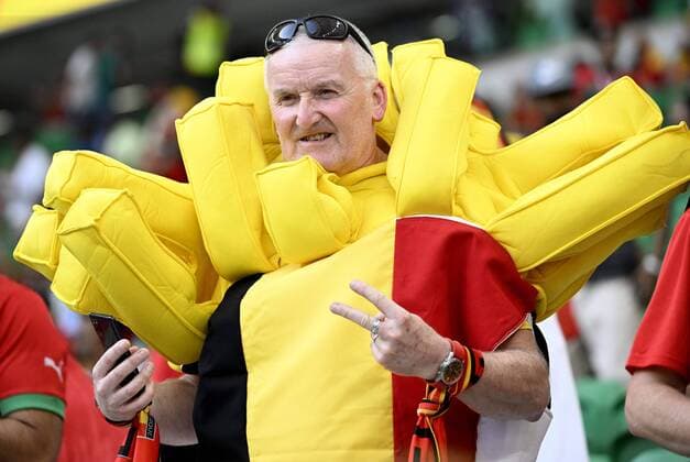 DOHA, QATAR - NOVEMBER 27 : Supporters and fans during the FIFA World Cup, WM, Weltmeisterschaft, Fussball Qatar 2022 Group F match between Belgium and Morocco at the Al Thumama Stadium on November 27, 2022 in Doha, Qatar, 27 11 2022 ( Belgium v Morocco - FIFA World Cup Qatar 2022 PhotoNews Panoramic 