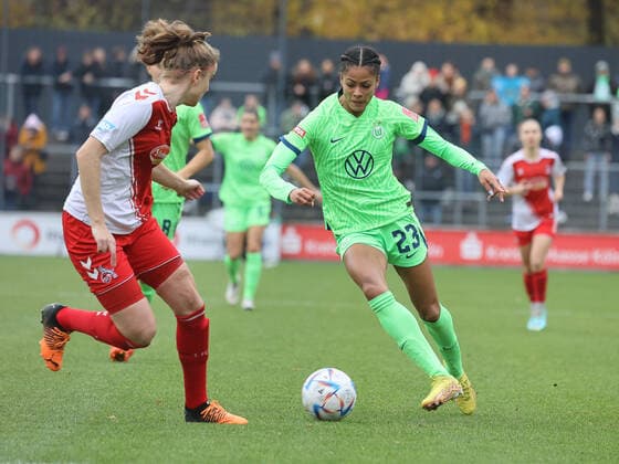 Sveindis Jonsdottir Wolfsburg 23 , 1 FC Koeln vs VfL Wolfsburg, Football, Flyeralarm Frauen Bundesliga, 8 Spieltag, 27 11 2022, DFL REGULATES PROHIBIT ANY USE OF PHOTOGRAPHS AS IMAGE SEQUENCES AND OR QUASI VIDEO, 1 FC Koeln vs VfL Wolfsburg, Football, Flyeralarm Frauen Bundesliga, 8 Spieltag, 27 11 2022 Koeln Copyright: xJoergxNiebergall Eibner-Pressefox EP_JNL