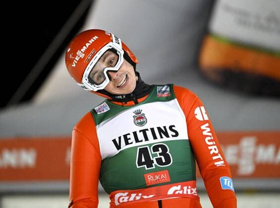 Eric Frenzel of Germany after his jump during the Nordic Combined Ski jumping, Skispringen, Ski, nordisch HS 142 competition at the FIS World Cup Ruka Nordic Opening event in Kuusamo, Finland, on November 27, 2022. Kuusamo Finland LKFTJK20221127170103QTUG  Copyright: xMarkkuxUlanderx LKFTJK20221127170103QTUG