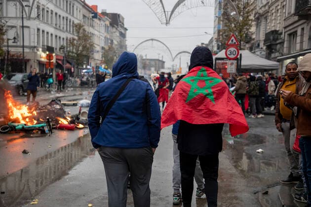 Illustration picture shows incidents and police forces present in the center of Brussels, during a soccer game between Belgium s national team, Nationalteam the Red Devils and Morocco, in Group F of the FIFA 2022 World Cup, on Sunday 27 November 2022. NICOLASxMAETERLINCK  x54153227x