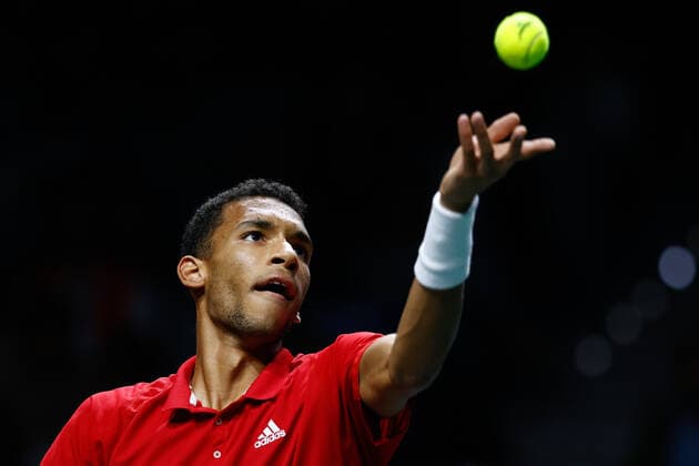 November 27, 2022, MALAGA, MALAGA, SPAIN: Felix Auger-Aliassime of Canada in action against Alex de Minaur of Australia during the second tennis match from Davis Cup Finals 2022, Finals round, played between Canada and Australia at Palacio de Deportes Martin Carpena pavilion on november 27, 2022, in Malaga, Spain. MALAGA SPAIN - ZUMAa181 20221127_zaa_a181_032 Copyright: xOscarxJ.xBarrosox
