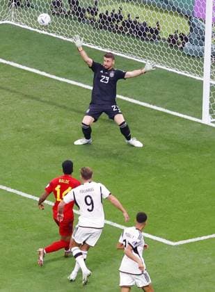Football World Cup in Qatar Germany s Niclas Fuellkrug (9) scores an equalizer during the second half of a World Cup Group E football match against Spain at Al Bayt Stadium in Al Khor, Qatar, on Nov. 27, 2022.  A14AA0001364838P 