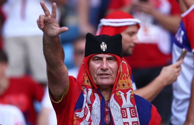 Al Wukair, Qatar, 28th November 2022. Serbia fan during the FIFA World Cup, WM, Weltmeisterschaft, Fussball 2022 match at Al Janoub Stadium, Al Wukair. Picture credit should read: David Klein Sportimage EDITORIAL USE ONLY. No use with unauthorised audio, video, data, fixture lists, club league logos or live services. Online in-match use limited to 120 images, no video emulation. No use in betting, games or single club league player publications. SPI-2069-0013