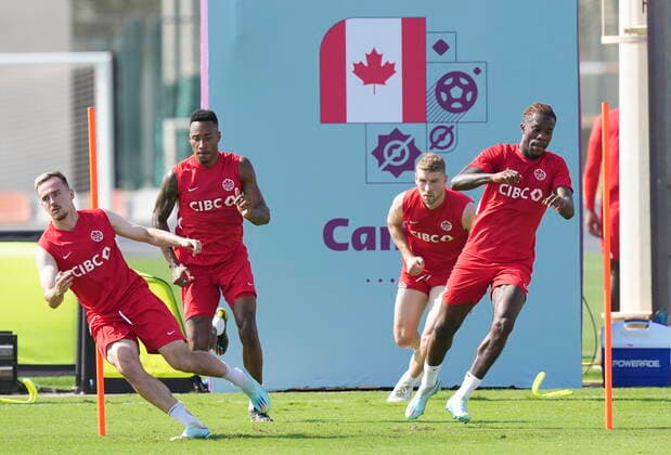November 28, 2022, DOHA, QATAR: Canada forward Liam Millar, left, midfielder Mark-Anthony Kaye, second left, midfielder David Wotherspoon, second right, and forward Ike Ugbo, right, run a drill during practice at the World Cup in Doha, Qatar on Monday, November 28, 2022. Canada News - November 28, 2022 - ZUMAc35_ 20221128_zaf_c35_011 Copyright: xNathanxDenettex