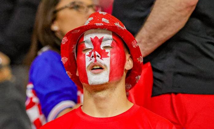 Croatia v Canada 2022 FIFA World Cup, WM, Weltmeisterschaft, Fussball 27 11 2022. Match 27 Canada fans during the 2022 Fifa World Cup match between Croatia and Canada at Khalifa International Stadium, Doha, Qatar on 27 November 2022. Editorial use only , Copyright: xNigelxKeenex PSI-16412-0059
