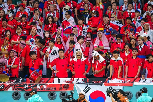 Mandatory Credit: Photo by Javier Garcia Shutterstock (13634927bz) Korean fans look dejected after the second goal 0-2 scored by Mohammed Kudus of Ghana Korea Republic v Ghana, FIFA World Cup, WM, Weltmeisterschaft, Fussball 2022, Group H, Football, Education City Stadium, Doha, Qatar - 28 Nov 2022 Editorial Use Only Korea Republic v Ghana, FIFA World Cup 2022, Group H, Football, Education City Stadium, Doha, Qatar - 28 Nov 2022 Editorial Use Only  Copyright: xJavierxGarcia Shutterstockx 13634927bz