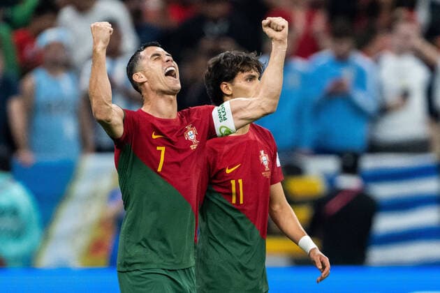 Sport Themen der Woche KW48 Sport Bilder des Tages 221128 Cristiano Ronaldo of Portugal celebrates 1-0 during the FIFA World Cup, WM, Weltmeisterschaft, Fussball 2022 football match between Portugal and Uruguay on November 28, 2022 in Doha. Photo: Joel Marklund BILDBYRAN kod JM JM0392 bbeng fotboll football soccer fotball vm fotbolls-vm fotball-vm fotbolls-vm 2022 fifa world cup 2022 portugal uruguay jubel *** 221128 Cristiano Ronaldo of Portugal celebrates 1 0 during the FIFA World Cup 2022 football match between Portugal and Uruguay on November 28, 2022 in Doha Photo Joel Marklund BILDBYRAN code JM JM0392 bbeng football football soccer fotball world cup football world cup football world cup 2022 fifa world cup 2022 portugal uruguay cheers,  Copyright: JOELxMARKLUND BB221128JM080