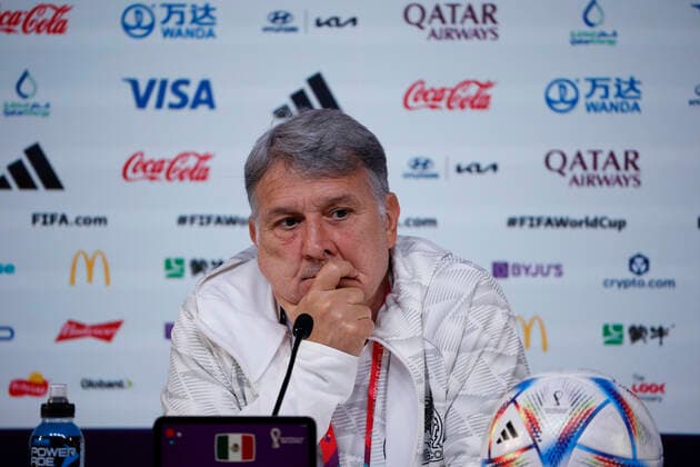 Mexico s national team, Nationalteam head coach Gerardo Tata Martino during a press conference, PK, Pressekonferenz after a training session of the team in Doha, Qatar, on November 29, 2022. Press conference Mexico !ACHTUNG: NUR REDAKTIONELLE NUTZUNG!  Copyright: xJosexMendezx EVE1376 20221129-76a6f26fbaf8fa5aa108a8cf85b1d70a715d7bbd