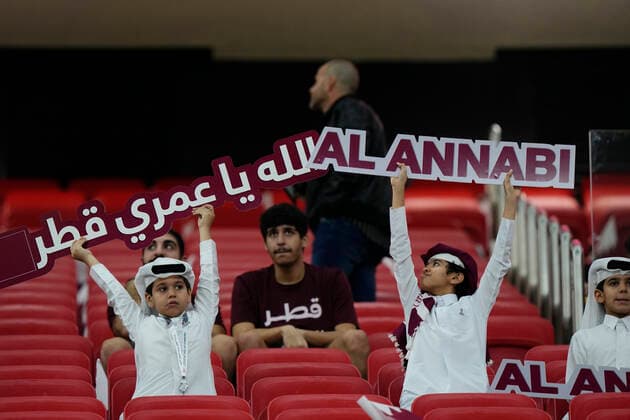 Netherlands v Qatar: Group A - FIFA World Cup, WM, Weltmeisterschaft, Fussball Qatar 2022 Qatar supporters prior the FIFA World Cup Qatar 2022 Group A match between Netherlands and Qatar at Al Bayt Stadium on November 29, 2022 in Al Khor, Qatar. Al Khor Qatar  Copyright: xJosexBretonx originalFilename:breton-netherla221129_np41T.jpg