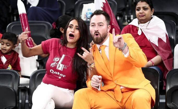 Mandatory Credit: Photo by Michael Zemanek Shutterstock (13640302db) Qatar fans Netherlands v Qatar, FIFA World Cup, WM, Weltmeisterschaft, Fussball 2022, Group A, Football, Al Bayt Stadium, Al Khor, Qatar - 29 Nov 2022 Editorial Use Only Netherlands v Qatar, FIFA World Cup 2022, Group A, Football, Al Bayt Stadium, Al Khor, Qatar - 29 Nov 2022 Editorial Use Only  Copyright: xMichaelxZemanek Shutterstockx 13640302db