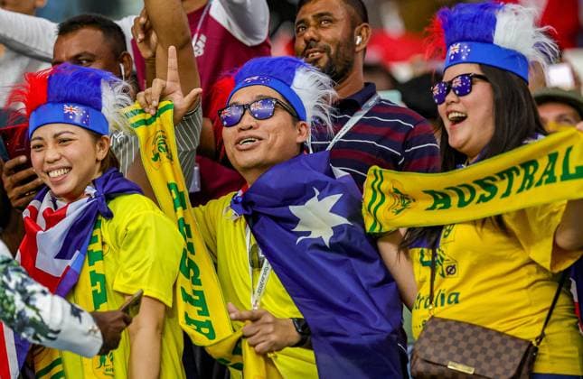 Australia v Denmark 2022 FIFA World Cup, WM, Weltmeisterschaft, Fussball 30 11 2022. Match 37 Australia fans during the 2022 Fifa World Cup match between Australia and Denmark at Al-Janoub Stadium, Al-Wakrah, Qatar on 30 November 2022. Editorial use only , Copyright: xNigelxKeenex PSI-16416-0007
