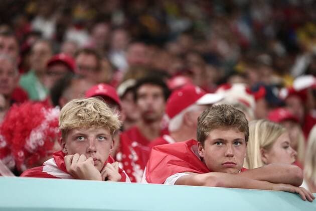 Mandatory Credit: Photo by Michael Zemanek Shutterstock (13640327cc) Dejected Denmark fans Australia v Denmark, FIFA World Cup, WM, Weltmeisterschaft, Fussball 2022, Group D, Football, Al Janoub Stadium, Al Wakrah, Qatar - 30 Nov 2022 Editorial Use Only Australia v Denmark, FIFA World Cup 2022, Group D, Football, Al Janoub Stadium, Al Wakrah, Qatar - 30 Nov 2022 Editorial Use Only  Copyright: xMichaelxZemanek Shutterstockx 13640327cc