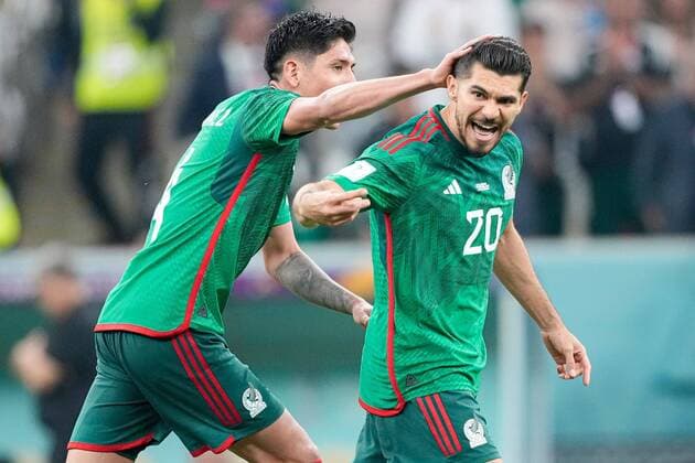 Sport Themen der Woche KW48 Sport Bilder des Tages Mandatory Credit: Photo by Dave Shopland Shutterstock (13640353au) Henry Martin of Mexico celebrates scoring the 1st goal Saudi Arabia v Mexico, FIFA World Cup, WM, Weltmeisterschaft, Fussball 2022, Group C, Football, Lusail Stadium, Al Daayen, Qatar - 30 Nov 2022 Editorial Use Only Saudi Arabia v Mexico, FIFA World Cup 2022, Group C, Football, Lusail Stadium, Al Daayen, Qatar - 30 Nov 2022 Editorial Use Only  Copyright: xDavexShopland Shutterstockx 13640353au