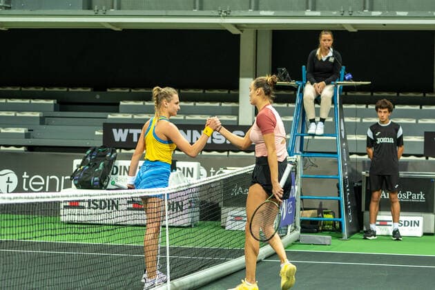 Credit Andorra Open 2022 - WTA, Tennis Damen 125 Dayana Yastremska of Ukraine in action against Nignia Abdouraimova of Uzbekistan during the Credit Andorra Open Women s Tennis Association (WTA) tennis tournament at the Poliesportiu d Andorra in Andorra La Vella, Andorra on November 29, 2022 Andorra La Vella, Andorra  Copyright: xMartinxSilvaxCosentinox originalFilename:silvacosentino-dayanaya221129_npVwm.jpg