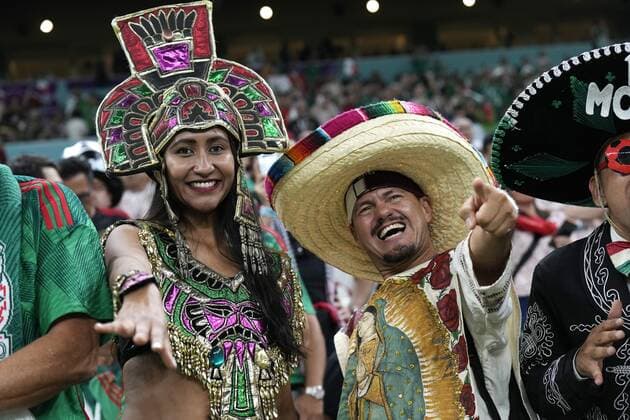 AL DAAYEN, 30-11-2022, Lusail Stadium, World Cup 2022 in Qatar game between Saudi Arabia and Mexico, fans of Mexico Saudi Arabia - Mexico  x19415317x Copyright: