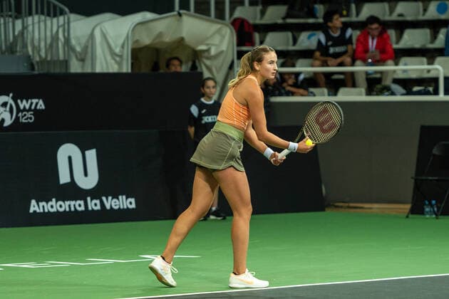 Credit Andorra Open 2022 - WTA, Tennis Damen 125 Victoria JimÃ nez Kasintseva of Andorra in action against Tatjana Maria of Germany during the Credit Andorra Open Women s Tennis Association (WTA) tennis tournament at the Poliesportiu d Andorra in Andorra La Vella, Andorra on November 30, 2022 Andorra La Vella, Andorra  Copyright: xMartinxSilvaxCosentinox originalFilename:silvacosentino-victoria221130_npn3w.jpg