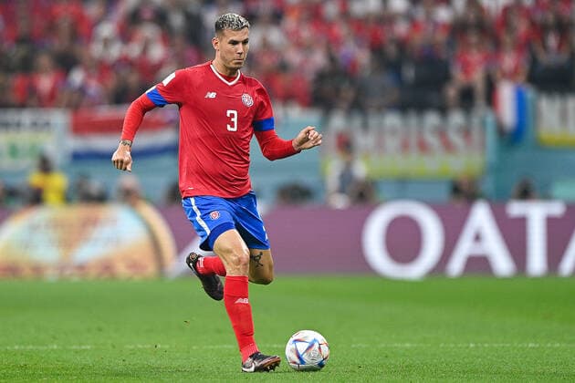 AL KHOR, QATAR - DECEMBER 1: Juan Pablo Vargas of Costa Rica passes the ball during the Group E - FIFA World Cup, WM, Weltmeisterschaft, Fussball Qatar 2022 match between Costa Rica and Germany at the Al Bayt Stadium on December 1, 2022 in Al Khor, Qatar  Copyright: xEibner-PressefotoxInternational PabloxMoranox EP_BSR 221201_EP_GER_BSR0049