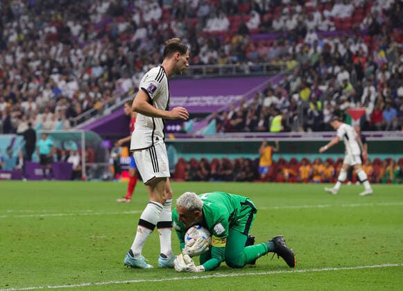 Costa Rica v Germany 2022 FIFA World Cup, WM, Weltmeisterschaft, Fussball Costa Rica goalkeeper Keylor Navas steals the ball from Leon Goretzka of Germany during the 2022 FIFA World Cup Group E match at Al Bayt Stadium, Al Bayt Content Not Available For UK Newspapers Copyright: xPaulxChestertonx FIL-17657-0081 UK Newspapers OUT