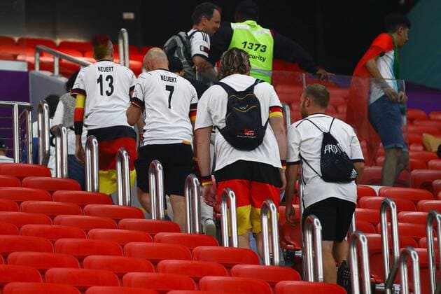 FIFA World Cup 2022, Costa Rica - Germany, Disappointed German fans