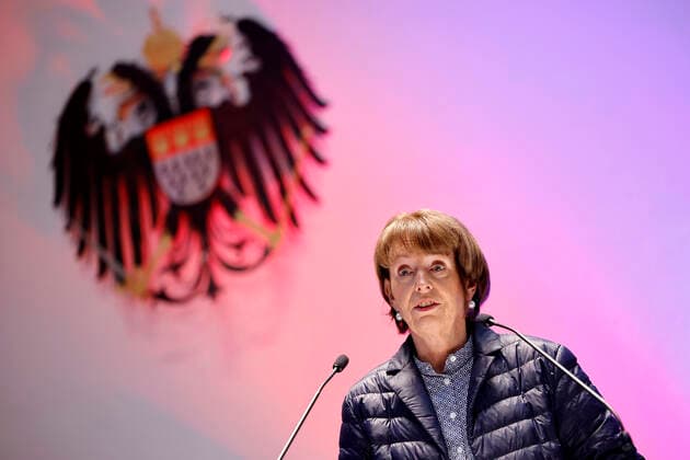 Colognes Lord Mayor Henriette Reker presenting the plans for the 2024 UEFA EURO 2024 European Football Championship in Germany A total of five European Football Championship matches are to be played in Colognes RheinEnergie Stadium, including four preliminary round matches and one round of 16 Cologne, 01 12 2022 NRW Germany Copyright: xChristophxHardtx