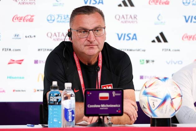 AR-RAJJAN 03.12.2022 MISTRZOSTWA SWIATA W PILCE NOZNEJ 2022 KONFERENCJA PRASOWA REPREZENTACJI POLSKI --- 2022 FIFA World Cup, WM, Weltmeisterschaft, Fussball POLISH FOOTBALL national team, Nationalteam press conference, PK, Pressekonferenz IN AL RAYYAN CZESLAW MICHNIEWICZ FOT. PIOTR KUCZA FOTOPYK NEWSPIX.PL --- Newspix.pl POLAND OUT!  221203PYK033