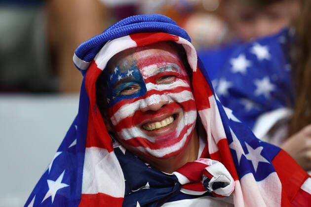 A USA fan looks on during the 2022 FIFA World Cup, WM, Weltmeisterschaft, Fussball Round of 16 match at Khalifa International Stadium in Doha, Qatar on December 03, 2022.  DOH20221203103 CHRISxBRUNSKILL