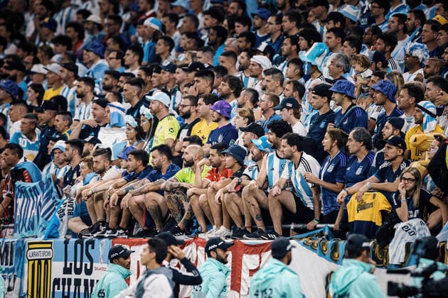 argentina vs australia AL-RAYYAN, AR - 03.12.2022: ARGENTINA VS AUSTRALIA - Fans during a match between Argentina and Australia, valid for the round of 16 of the World Cup, held at the Ahmed bin Ali Stadium in Al-Rayyan, Qatar. (Photo: Marcelo Machado de Melo Fotoarena) x2305027x  MarceloxMachadoxdexMelo