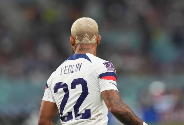 03.12.2022, Khalifa International Stadium, Doha, QAT, WM FIFA 2022, Achtelfinale, Niederlande vs USA, im Bild USA™s defender DeAndre Yedlin Doha Khalifa International Stadium Qatar *** 03 12 2022, Khalifa International Stadium, Doha, QAT, World Cup FIFA 2022, Round of 16, Netherlands vs USA, pictured USA™s defender DeAndre Yedlin Doha Khalifa International Stadium Qatar  eu-images-506