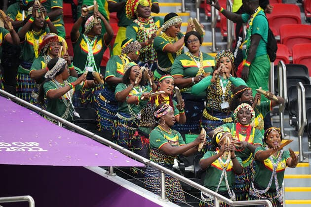 QAT: England - Senegal. FIFA World Cup, WM, Weltmeisterschaft, Fussball Qatar 2022. Round of 16 Senegal fans during the FIFA World Cup Qatar 2022 match, round of 16, between England and Senegal played at Al Bayt Stadium on Dec 4, 2022 in Al Khor, Qatar. Copyright: xBaguxBlancox xPRESSINx WC_221204_305