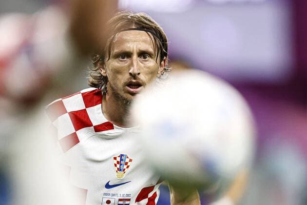Sport Bilder des Tages AL WAKRAH - Luka Modric of Croatia during the FIFA World Cup, WM, Weltmeisterschaft, Fussball Qatar 2022 round of 16 match between Japan and Croatia at Al Janoub Stadium on December 5, 2022 in Al Wakrah, Qatar. AP Dutch Height MAURICE OF STONE FIFA World Cup Qatar 2022 2022 xVIxANPxSportx xMauricexvanxSteenxWKxIVx *** AL WAKRAH Luka Modric of Croatia during the FIFA World Cup Qatar 2022 round of 16 match between Japan and Croatia at Al Janoub Stadium on December 5, 2022 in Al Wakrah, Qatar AP Dutch Height MAURICE OF STONE FIFA World Cup Qatar 2022 2022 xVIxANPxSportx xMauricexvanxSteenxWKxIVx 458921261 originalFilename: 458921261.jpg