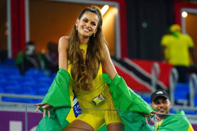 Mandatory Credit: Photo by Javier Garcia Shutterstock (13647770h) Brazilian model Izabel Goulart who is married to German professional footballer Kevin Trapp Brazil v Korea Republic, FIFA World Cup, WM, Weltmeisterschaft, Fussball 2022, Round of 16, Football, Stadium 974, Doha, Qatar - 05 Dec 2022 Editorial Use Only Brazil v Korea Republic, FIFA World Cup 2022, Round of 16, Football, Stadium 974, Doha, Qatar - 05 Dec 2022 Editorial Use Only Copyright: xJavierxGarcia Shutterstockx 13647770h