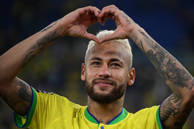 DOHA (QATAR), 12 05 2022 - WORLD CUP BRAZIL vs SOUTH KOREA - Neymar Jr celebrates victory in the match between the teams of Brazil vs South Korea, for the round of 16 of the World Cup Qatar 2022 Fifa, at the 974 Stadium, in Doha, this Monday (05). Photo by Alexandre Brum Ag. frame 31119 (Alexandre Brum Ag. Enquadrar SPP) Copyright: xAlexandrexBrum Ag.xEnquadrarx xSx spp-en-AlBrEn-DSC_3061