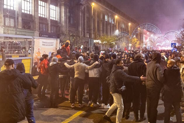 The atmosphere is getting a bit grimmer in the center of Brussels, during celebrations after a soccer game between the 1 8 final game between Morocco and Spain, at the FIFA 2022 World Cup, on Tuesday 06 December 2022. JAMESxARTHURxGEKIERE  x55356030x