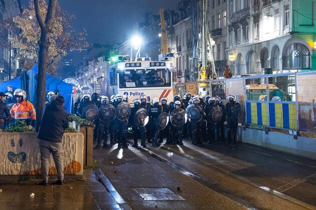 The atmosphere is getting a bit grimmer in the center of Brussels, during celebrations after a soccer game between the 1 8 final game between Morocco and Spain, at the FIFA 2022 World Cup, on Tuesday 06 December 2022. JAMESxARTHURxGEKIERE  x55356138x