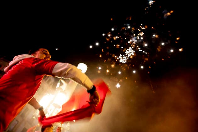 Celebration Of Morocco s Victory Against Spain In Barcelona Thousands of people take to the streets of Barcelona to celebrate the victory of the Moroccan national football team against Spain in the framework of the Qatar World Cup 2022. Fans have flown flags from Morocco and several Maghreb countries and lit flares and fireworks. In Barcelona, Catalonia, Spain on 6 December 2022. Barcelona Spain  Copyright: xAlbertxLlopx originalFilename:salame-celebrat221206_np0Px.jpg