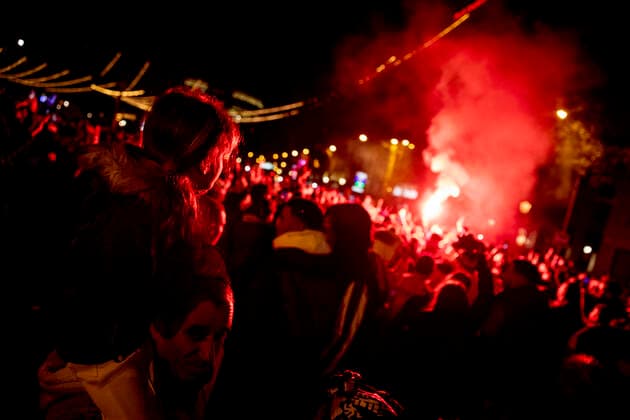 Celebration Of Morocco s Victory Against Spain In Barcelona Thousands of people take to the streets of Barcelona to celebrate the victory of the Moroccan national football team against Spain in the framework of the Qatar World Cup 2022. Fans have flown flags from Morocco and several Maghreb countries and lit flares and fireworks. In Barcelona, Catalonia, Spain on 6 December 2022. Barcelona Spain  Copyright: xAlbertxLlopx originalFilename:salame-celebrat221206_npCy2.jpg