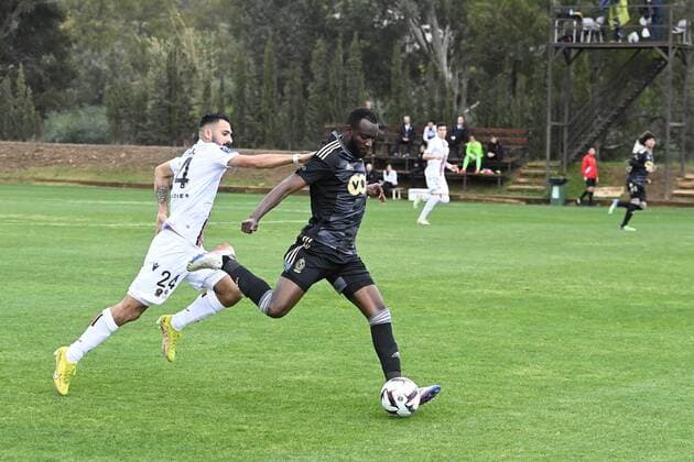 MARCELLA ,SPAIN - DECEMBER 8 : Bokadi Bope Merveille midfielder of Standard Liege pictured during friendly match Standard v OGC Nice on December 8, 2022 in Marbella,Spain 08 12 2022 ( Winter stage 2022 - Standard v OGC Nice PhotoNews Panoramic 