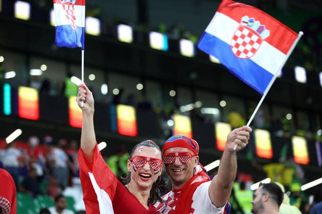 Croatia v Brazil: Quarter Final - FIFA World Cup, WM, Weltmeisterschaft, Fussball Qatar 2022 AL RAYYAN, QATAR - DECEMBER 09: Croatian fans before the start of the the FIFA World Cup Qatar 2022 quarter final match between Croatia and Brazil at Education City Stadium on December 9, 2022 in Al Rayyan, Qatar. IgorxKralj PIXSELL