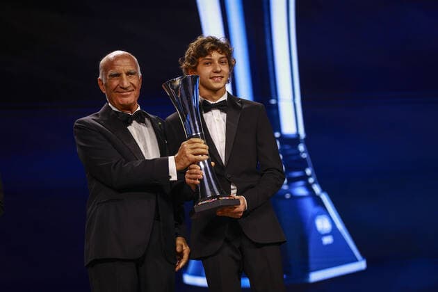 Sticchi Damiani Angelo , portrait, FIA Founding members™ club heritage cup - Prize Giver with Antonelli Andrea Kimi, portrait, Motorsport Games - Prize Giver during the 2022 FIA Prize Giving ceremony at Bologna Fiere, on December 9, 2022 in Bologna, Italy - FIA PRIZE GIVING 2022 - BOLOGNA DPPI Panoramic  IMG_1732