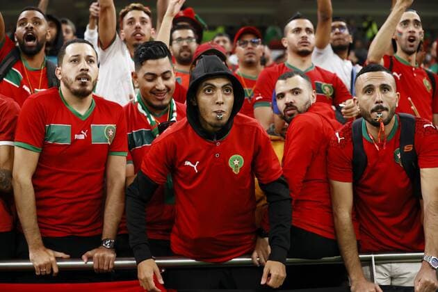 DOHA - Supporters of Morocco during the FIFA World Cup, WM, Weltmeisterschaft, Fussball Qatar 2022 quarterfinal match between Morocco and Portugal at Al Thumama Stadium on December 10, 2022 in Doha, Qatar. ANP KOEN VAN WEEL netherlands out - belgium out Doha xVIxxIVx *** DOHA Supporters of Morocco during the FIFA World Cup Qatar 2022 quarterfinal match between Morocco and Portugal at Al Thumama Stadium on December 10, 2022 in Doha, Qatar ANP KOEN VAN WEEL netherlands out belgium out Doha xVIxxIVx 459205153 originalFilename: 0196372403st.jpg