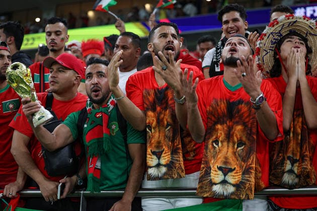 morocco vs portugal DOHA, CA - 10.12.2022: MOROCCO VS PORTUGAL - Moroccan fans during the match between Morocco and Portugal, valid for the quarterfinals of the World Cup, held at the Al Thumama Stadium in Doha, Qatar. (Photo: Rodolfo Buhrer La Imagem Fotoarena) x2309198x  RodolfoxBuhrer