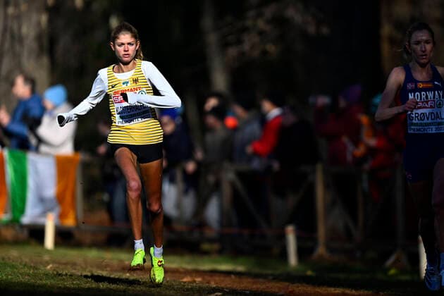 Bilder des Jahres 2022, Sport 12 Dezember German Konstanze Klosterhalfen pictured in action during the women s race at the European Cross Country Championships, in Piemonte, Italy, Sunday 11 December 2022. JASPERxJACOBS  x55760760x