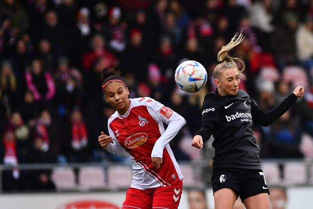 GERMANY, COLOGNE - DECEMBER 11, 2022: Genessee Puntigam, Chiara Bouziane. The match of Women Bundesliga 1.FC Koeln vs SC Freiburg  Copyright: xVITALIIxKLIUIEVx