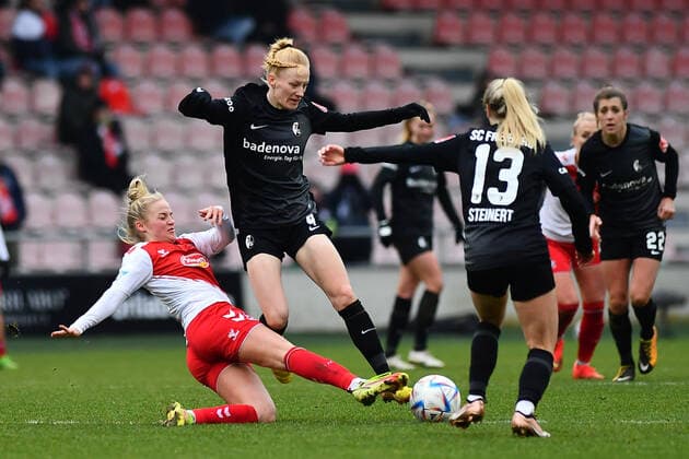 GERMANY, COLOGNE - DECEMBER 11, 2022: The match of Women Bundesliga 1.FC Koeln vs SC Freiburg  Copyright: xVITALIIxKLIUIEVx