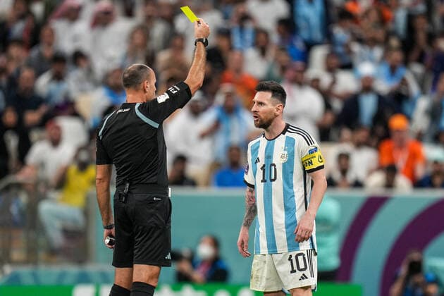 FIFA World Cup 2026, Yellow cards will be cancelled after preliminary round according to rule change, archive pictures