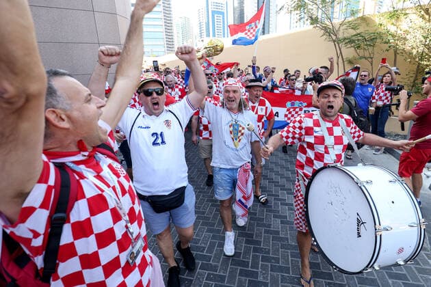QATAR 2022 - Croatian fans unfurled a 200m long flag on the beach in front of the Hilton Doha Hotel Croatian fans unfurled a 200m long flag on the beach in front of the Hilton Doha Hotel to support the national team, Nationalteam before the semi-final match against Argentina at the World Cup in Qatar, in Doha, Qatar, on December 13, 2022, IgorxKralj PIXSELL